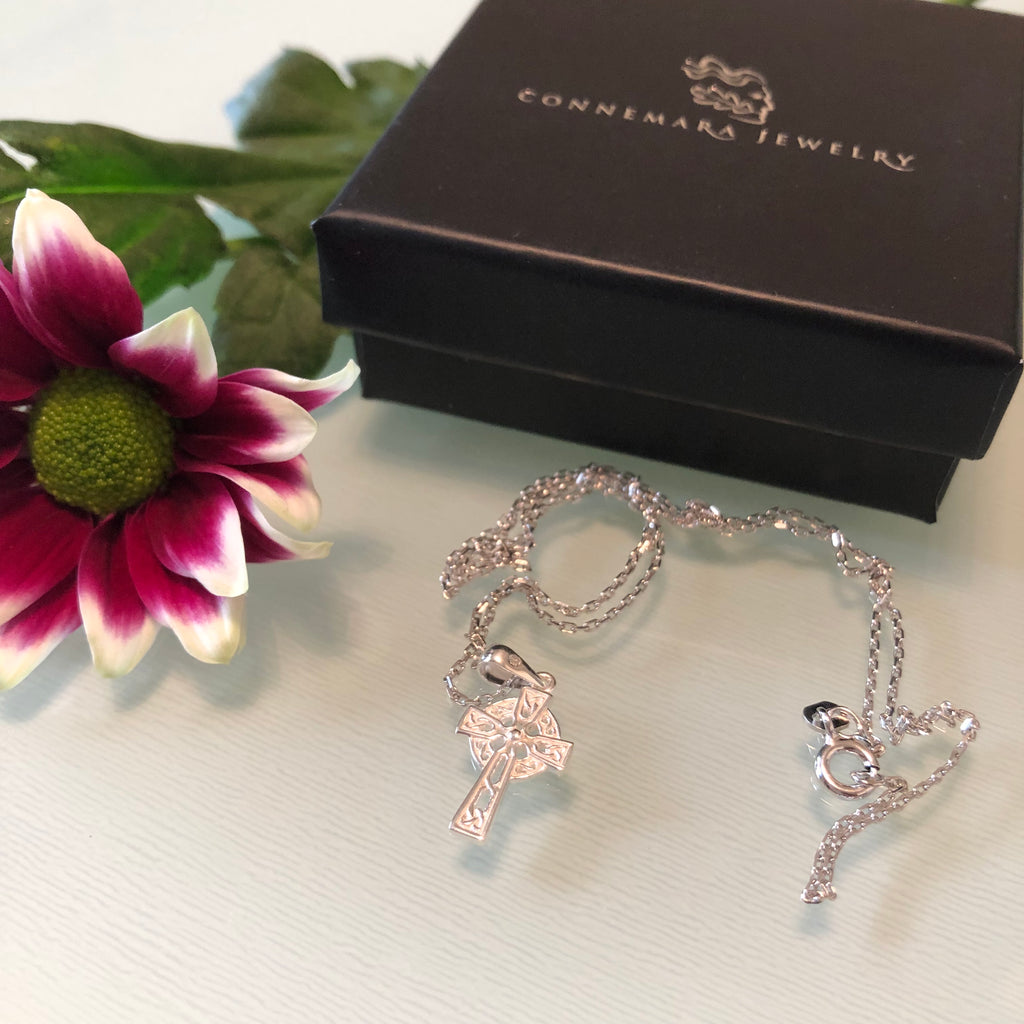 Celtic Cross Sterling Silver Pendant with 18" Silver Chain